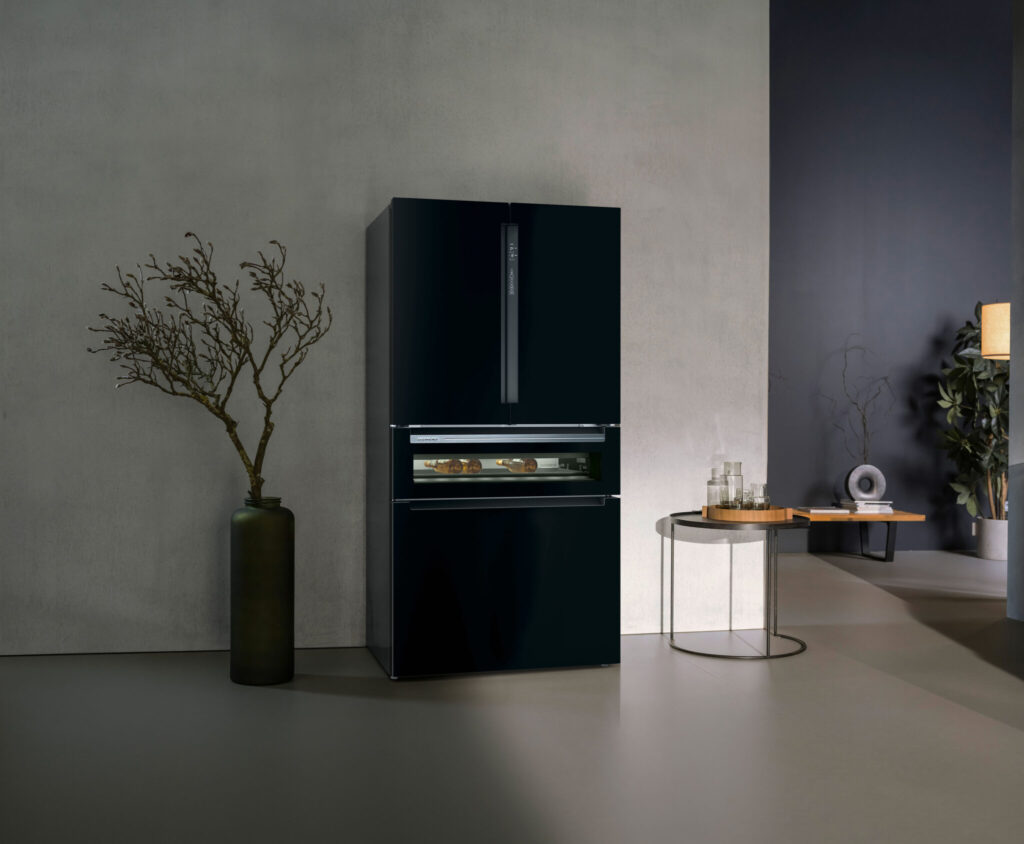 Expert Siemens refrigerator service centre in Dubai by certified technicians using genuine replacement parts.